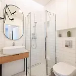 1bdr W/balcony, Free Pkg * Vilna