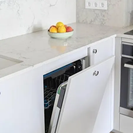 1bdr W/balcony, Free Pkg Апартаменти Вільнюс